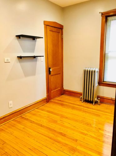 5754 Ainslie St, Chicago IL 60706-3414 exterior