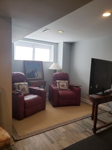 5008 Warwick Ave, Chicago IL 60641-3418 exterior