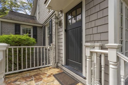 525 Brentwood Dr, Atlanta GA  30305-3408 exterior