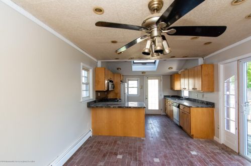 201 Un Ave, Lakehurst NJ 08733-2934 exterior