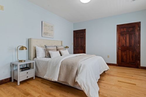 78 Hbr Vw St, Boston MA exterior