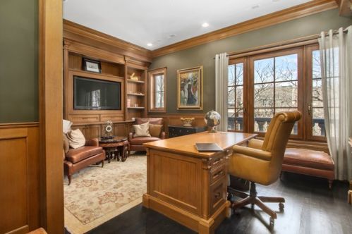 1945 Dayton St, Chicago IL 60614-5028 exterior