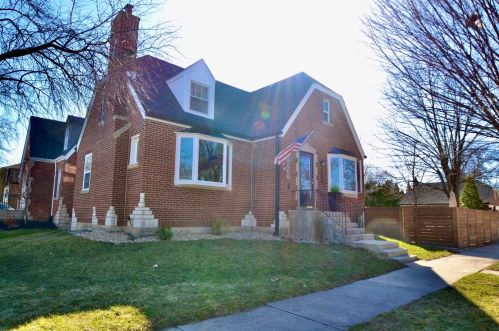 9600 Avers Ave, Chicago, IL 60805-2944