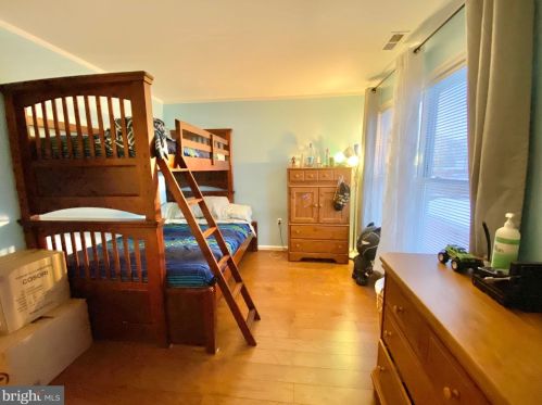 271 Ashmore Ave, Trenton NJ 08611-1322 exterior