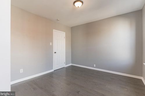 2022 Manton St, Philadelphia PA  19146-4328 exterior