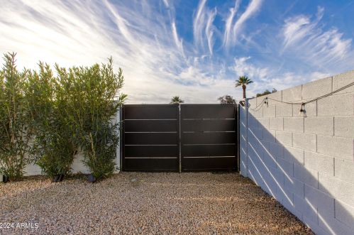 444 Delaware St, Chandler AZ 85225-4613 exterior