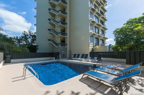 1022 Prospect St, Honolulu HI  96822-3451 exterior