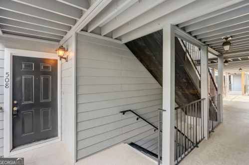 508 Granville Ct, Atlanta GA  30328-3440 exterior