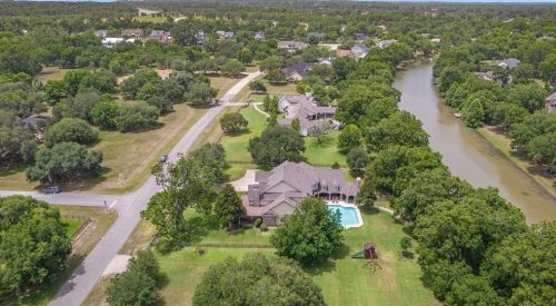 4511 Upper Oxbow Trce, Fulshear TX 77441-4423 exterior