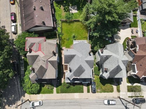 468 Biddle Ave, Pittsburgh PA 15221-3493 exterior