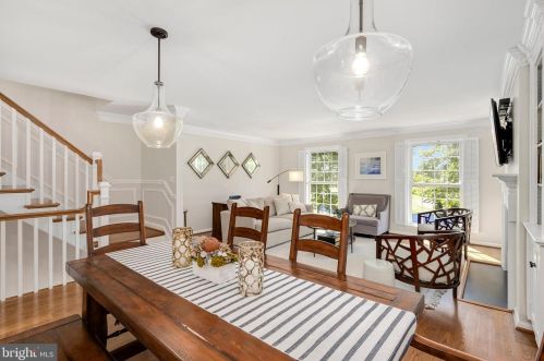 10905 Wickshire Way, Rockville MD 20852-3223 exterior