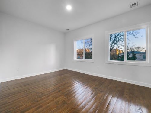 419 St, Union City NJ 07087-4024 exterior