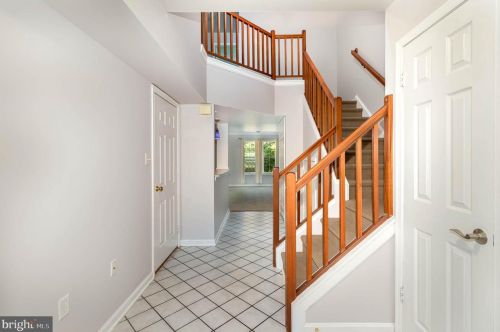 1520 Macintosh Way, Hummelstown PA  17036-8727 exterior