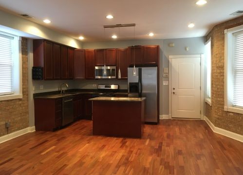 6414 Hoyne Ave, Chicago, IL 60645-5602