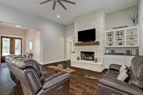 11416 Connie Ln, Montgomery TX 77316-5431 exterior