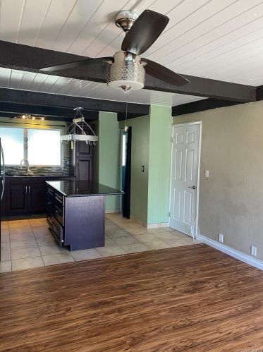 815 Ala Lilikoi St, Honolulu, HI 96818-2418