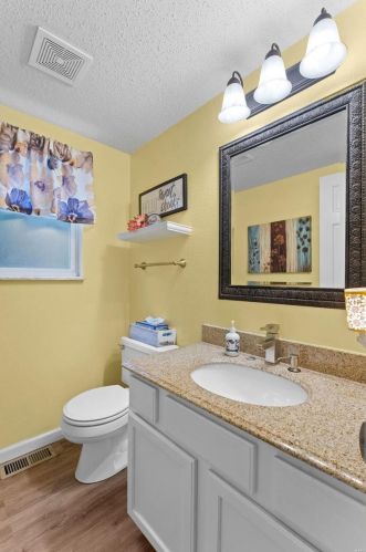 908 Falcon Dr, Imperial MO 63052-1747 exterior