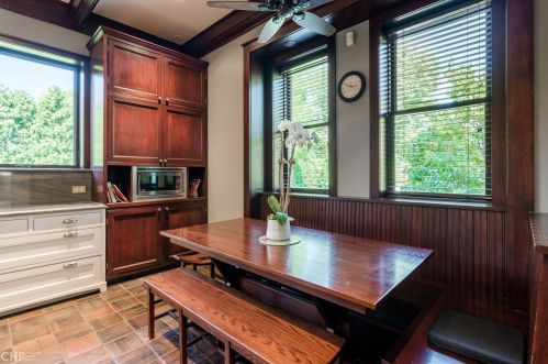 4845 Ellis Ave, Chicago IL 60615-5008 exterior