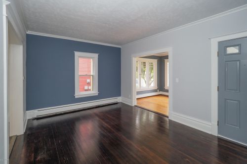 1820 Oakland Dr, Kalamazoo MI 49008-1805 exterior