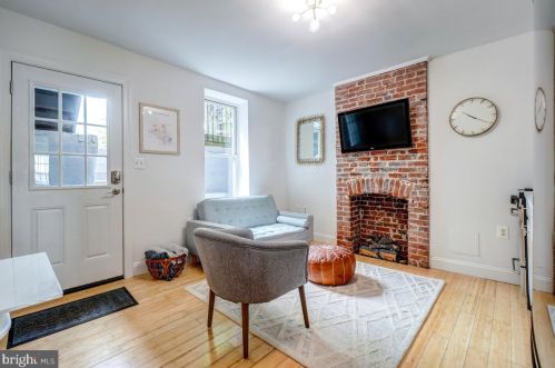 1212 Maryland Ave, Washington DC 20002-5570 exterior