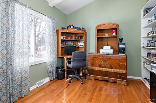 3115 Greenleaf Dr, Bull Valley IL exterior