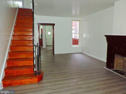 4312 Devereaux, Philadelphia PA 19135-3515 exterior