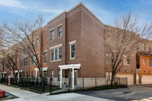 4030 Clark St, Chicago IL 60613-1302 exterior