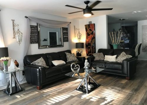 59 Senator St, Springfield, MA 01129-1611