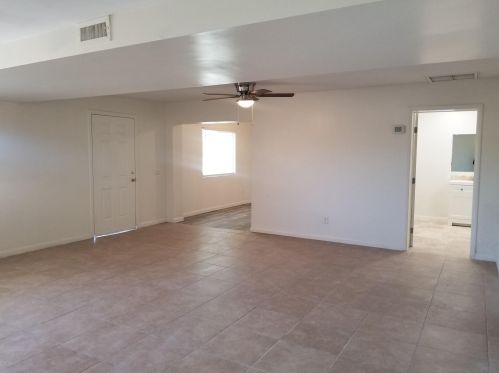 2531 Campo Bello Dr, Phoenix AZ 85032-2219 exterior