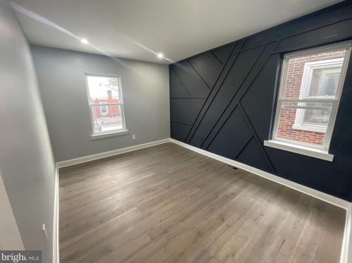 1617 Allengrove St, Philadelphia PA  19124-2729 exterior