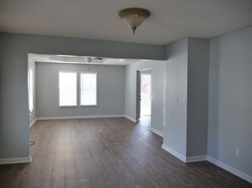 1935 Dunlap Ave, Atlanta GA  30344-4711 exterior