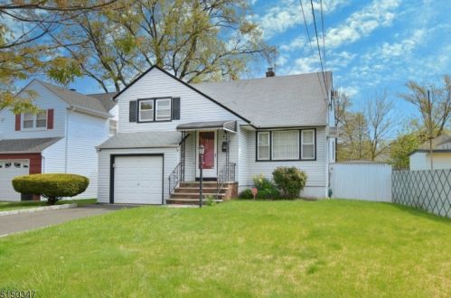 361 Sullivan Ct, Rahway, NJ 07065-3714