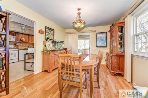 137 Archery Ct, Old Bridge NJ 08857-3227 exterior