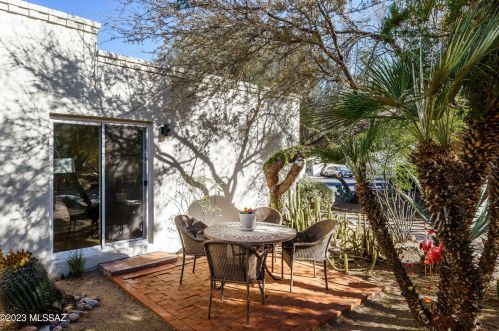 2620 Camino Valle Verde, Tucson AZ  85715-3412 exterior