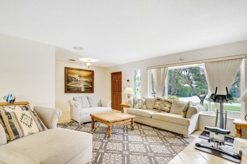 320 3 Ct, Boca Raton FL 33432-4032 exterior