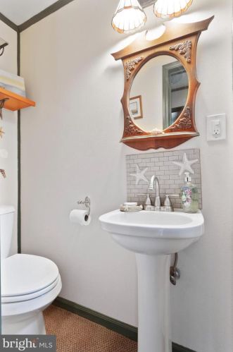 620 Convent Rd, Chester PA 19014-1226 exterior