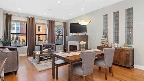 1261 46th St, Chicago, IL 60653-4597