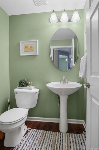 823 Cyn Crk Dr, Holly MI 48442-1560 exterior