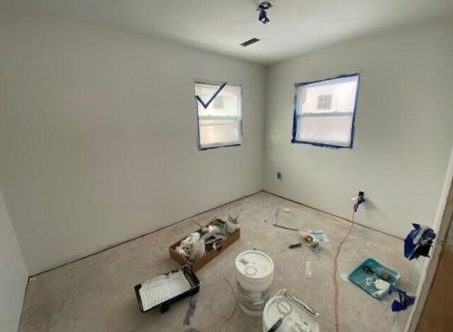 430 White Ave, Meskegon MI 49442-2016 exterior