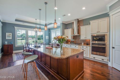 1 Calverton Pl, Bluffton SC 29910-7828 exterior