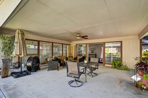 2114 Lazy Grv Dr, Humble TX 77339-3122 exterior