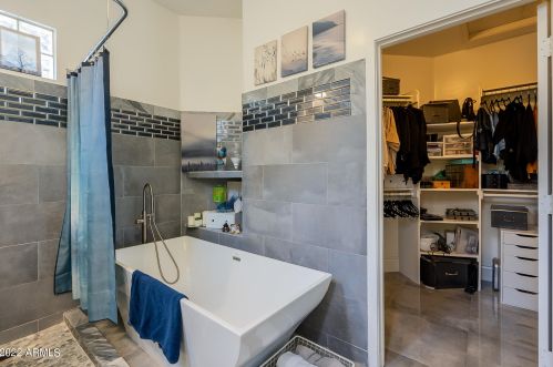 6823 39 Pl, Phoenix AZ 85008-2237 exterior