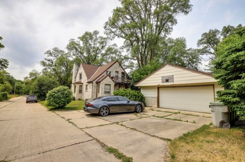 6206 105th St, Milwaukee WI 53225-1409 exterior