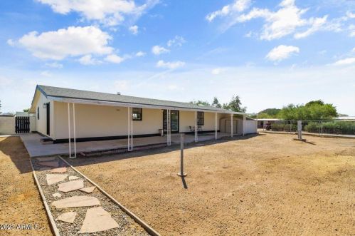 2902 Escuda Rd, Phoenix AZ 85050-3516 exterior