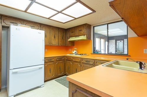 304 Blue Rdg Trl, Austin TX 78746-4538 exterior