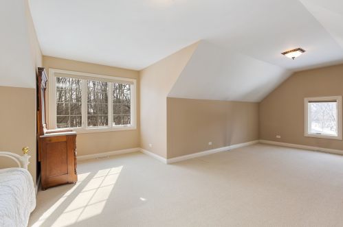 3504 Country Club Rd, Bull Valley IL 60012-2832 exterior