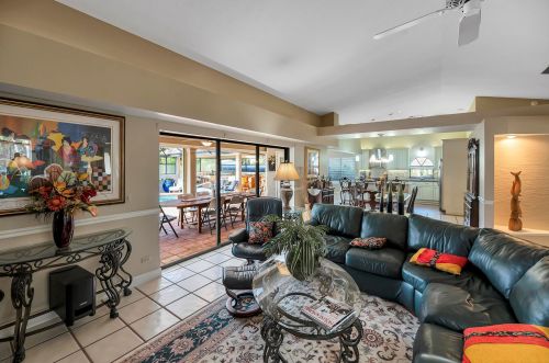 1715 Dominic Ave, Fort Pierce FL 34952-5816 exterior