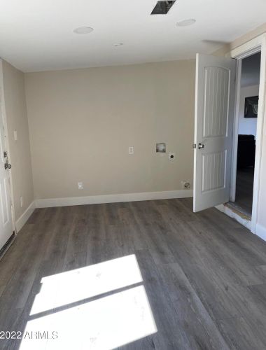 8816 1st St, Phoenix AZ  85020-2802 exterior