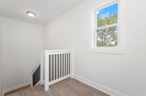 5433 Damen Ave, Chicago IL 60609-5647 exterior