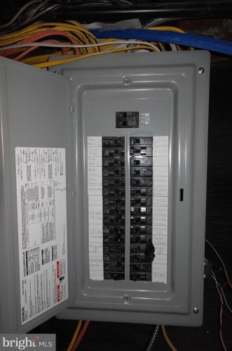 1525 Hicks St, Philadelphia PA  19146-4820 exterior